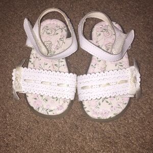 Toddler sandals.